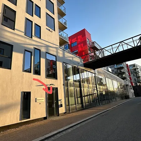 Vicken Modern In The Vibrant Waterfront ברגן